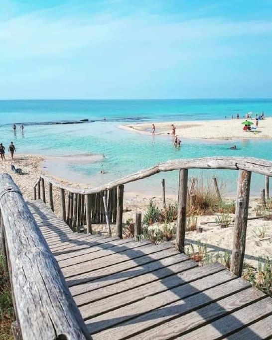 Villa Delle Stelle Con Piscina Leverano Luaran gambar